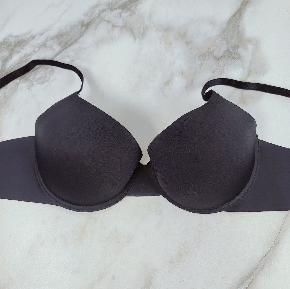 EUC Laura Ashley Black Seamless Push Up Underwire Bra, Sz 36C